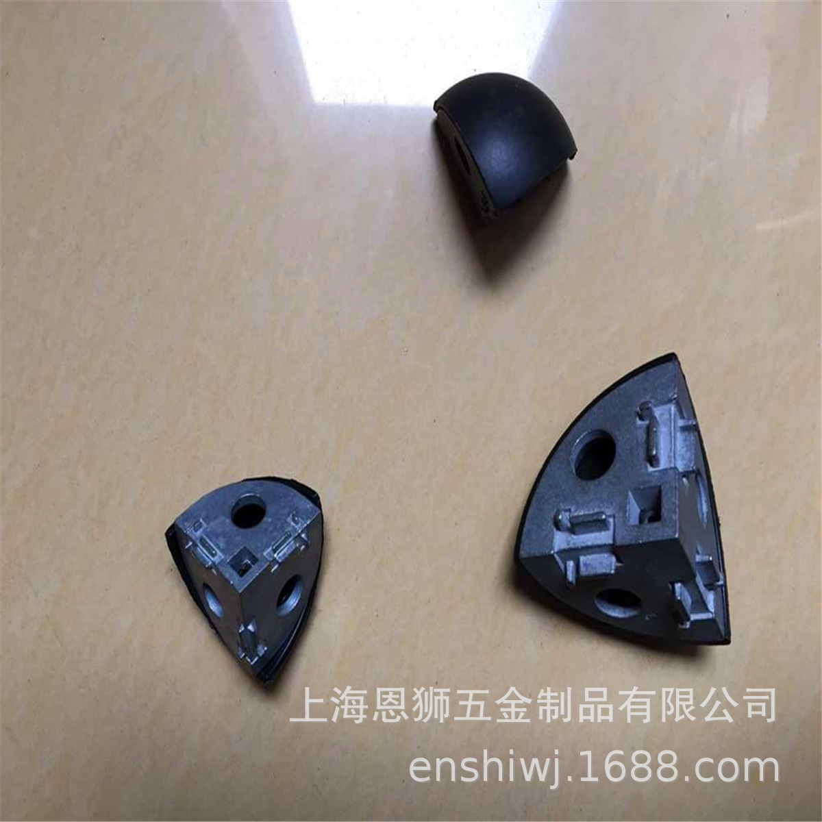 供应铝型材三维角连接件  3030三维角件