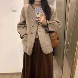 小香风短外套女2026年秋冬季新款韩系设计感小个子法式毛呢大衣薄