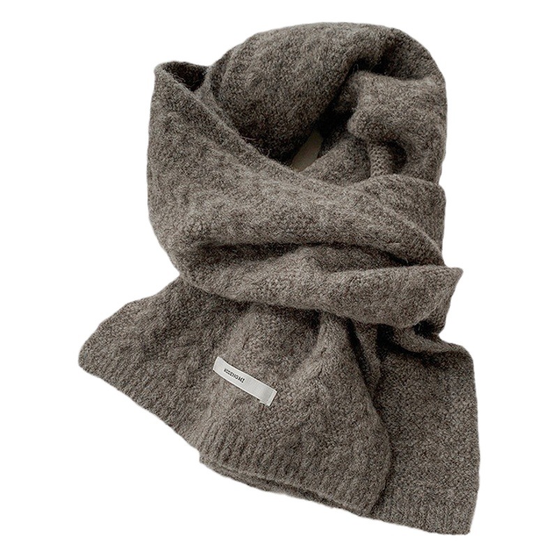 Avocado green wool knitted wool scarf women's autumn and winter Korean style solid color warm thickened student twist scarf