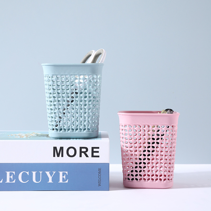 Creativo cuadrado hueco titular de la pluma multifuncional almacenamiento pequeño bote de basura escritorio de oficina caja de almacenamiento de papelería