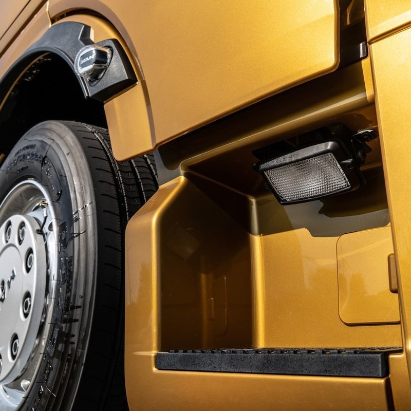 [Hennuo] adaptarse a la luz del camión MAN LOGO de Alemania, luz redonda de neumáticos, luz lateral, luz de señal de dirección