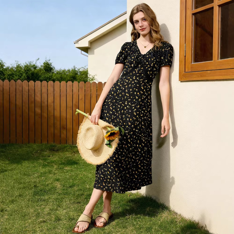 [Ideal Dress] 2026 Spring New French Romantic Chiffon Floral Dress V-Neck Short Sleeve A-Line Long Dress