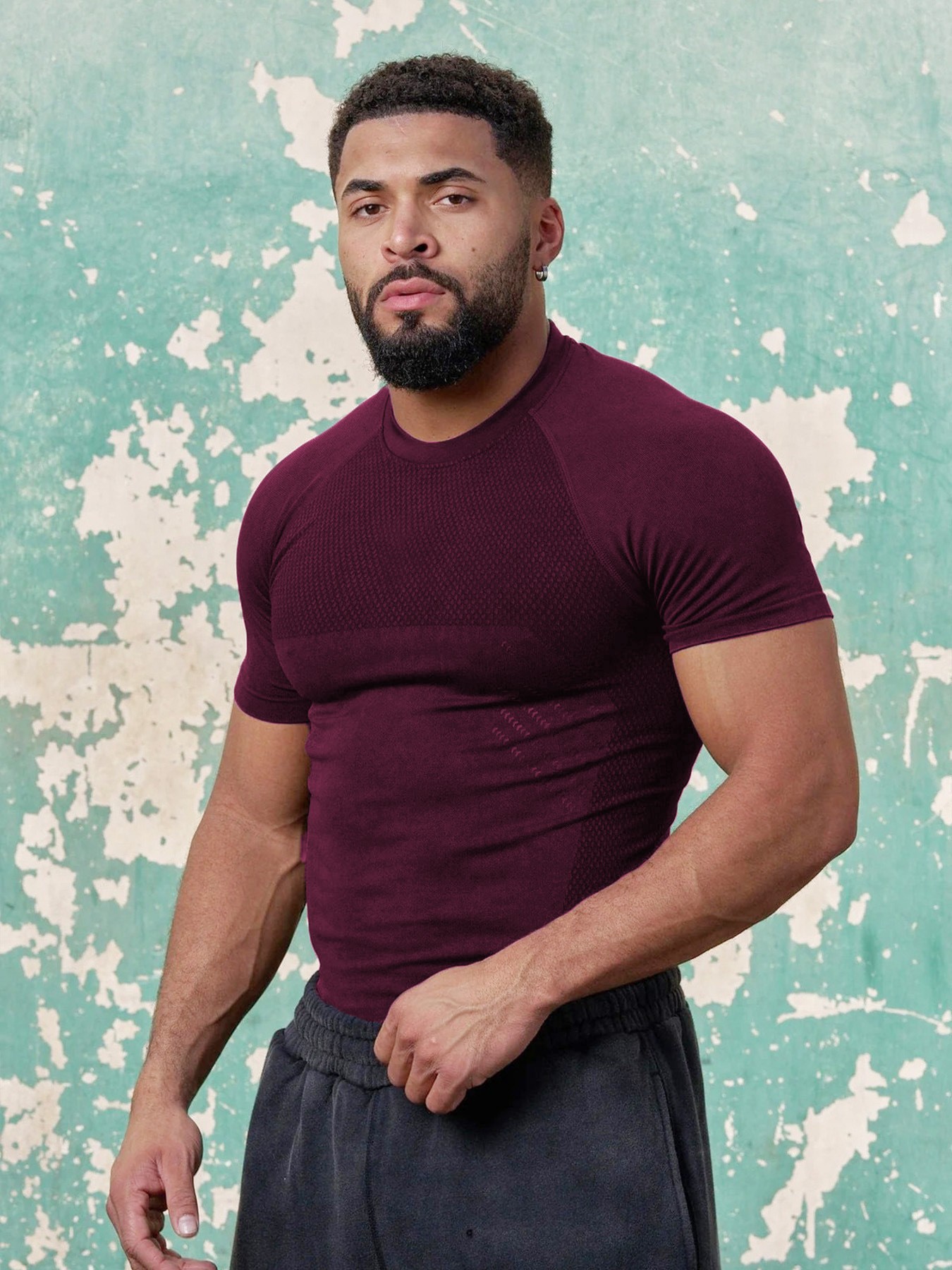 Men's Clothing Men's Fitness Sports T-Shirt Style Tight Fit Casual Short Sleeve Training Clothes For Formal & Casual_viptrois.com