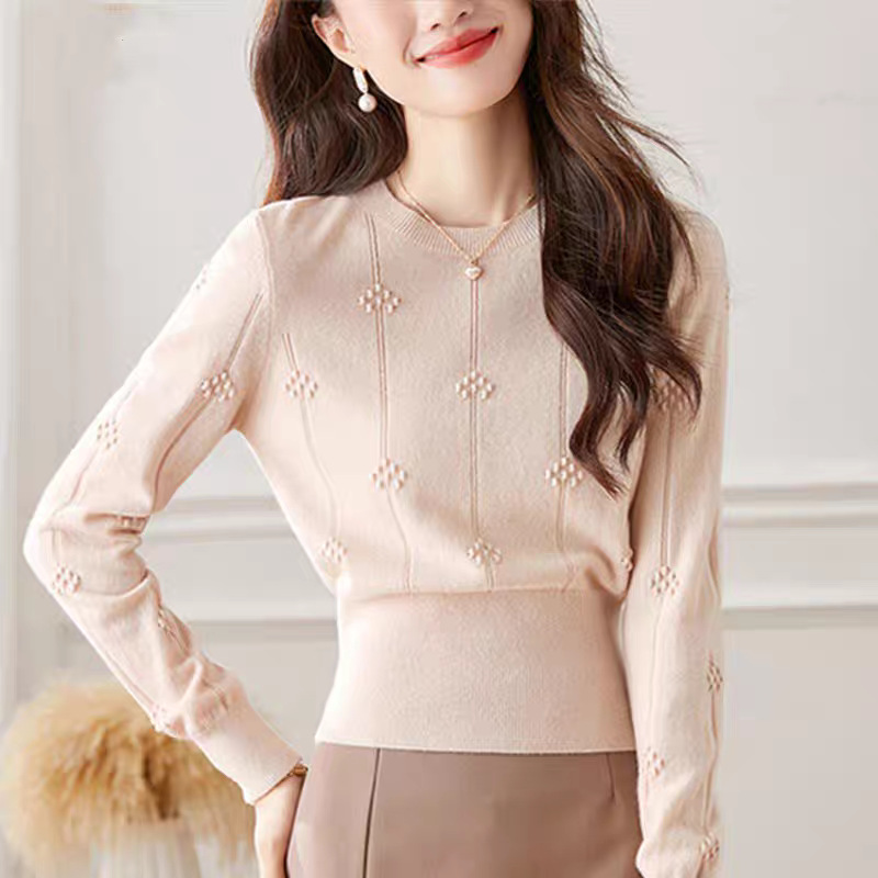 Core-Spun Yarn Korean Style Petite Sweater for Women, New Winter Style with a Cinched Waist, Stylish Inner Knit Base Shirt Top
