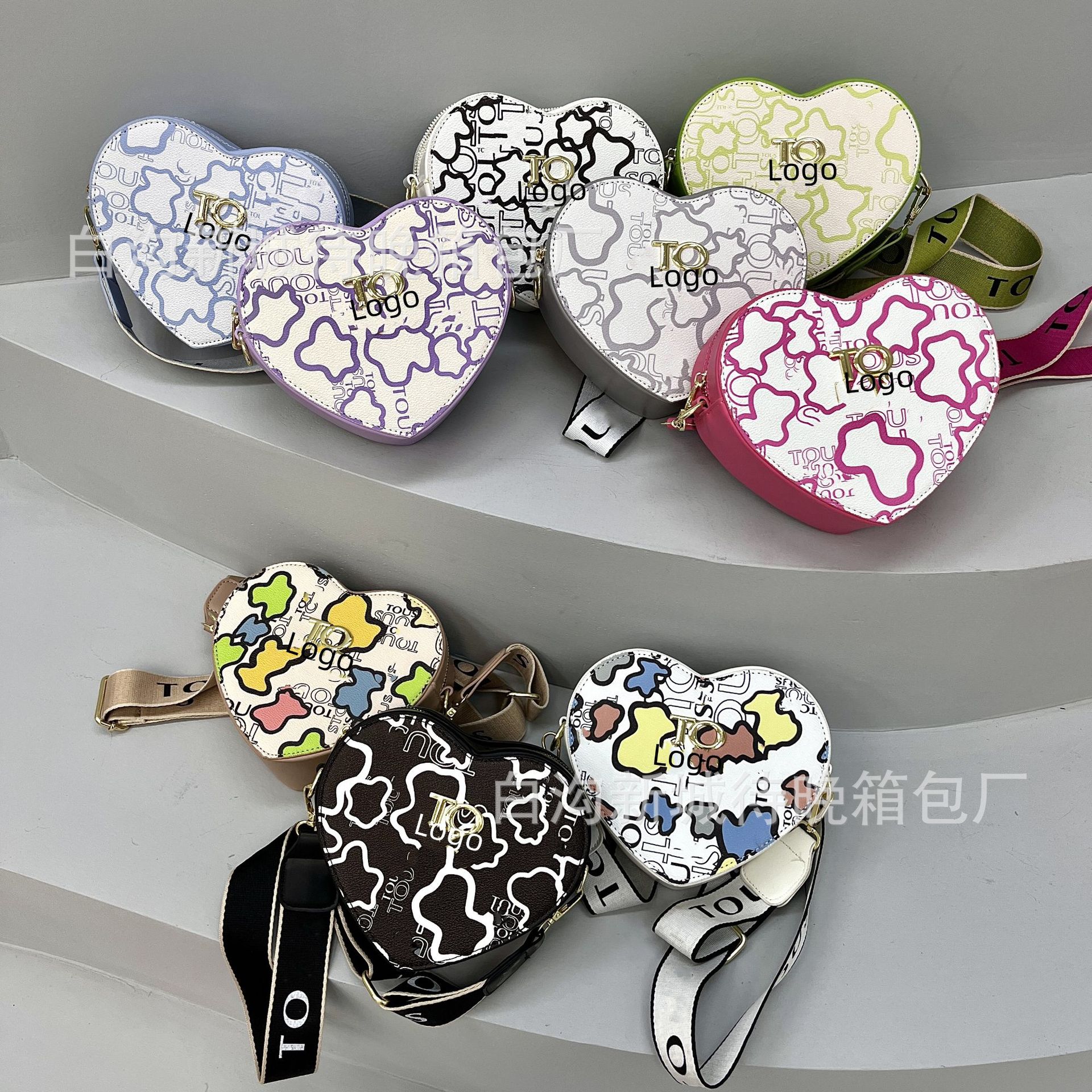 小熊爱心形条纹彩色撞色个性新款跨境外贸单肩斜挎字母女包包bags