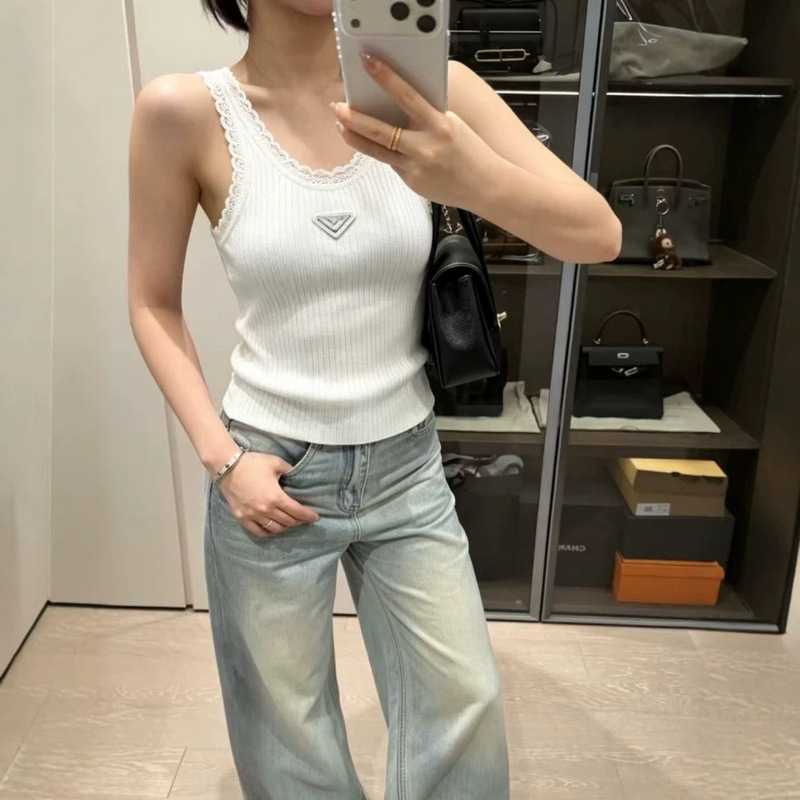 New Style Triangle Logo Slim Fit Stylish Outerwear Vest Versatile Sleeveless Top