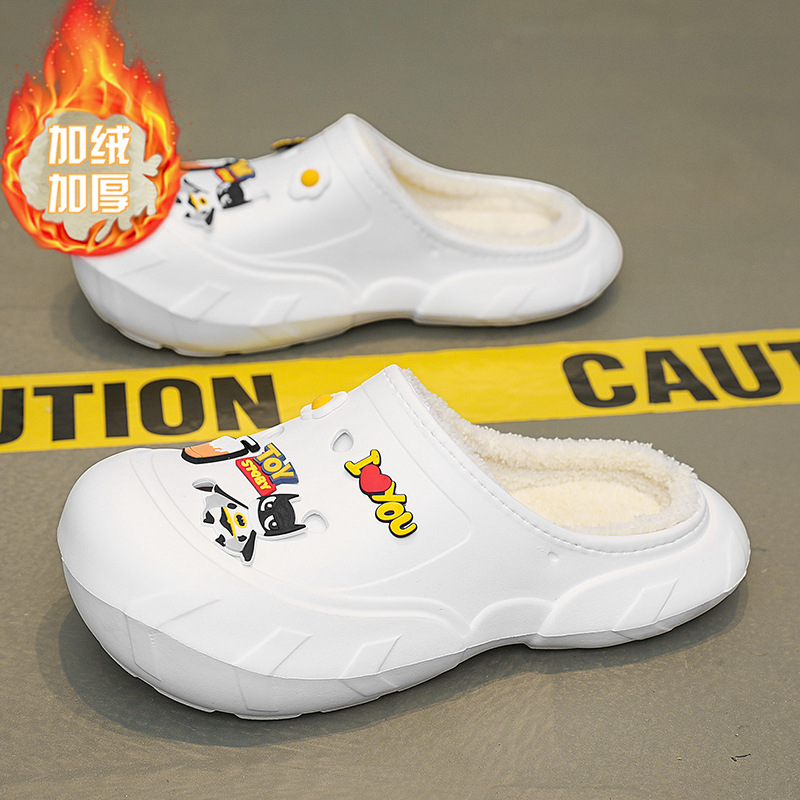 Baotou muffin transfronterizo grueso fondo agujero zapatos de mujer alta sensación de red red nuevo perezoso medio arrastrar zapatillas de playa
