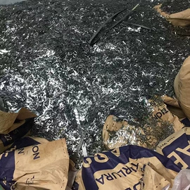 废铁;其他炉料;其他废金属