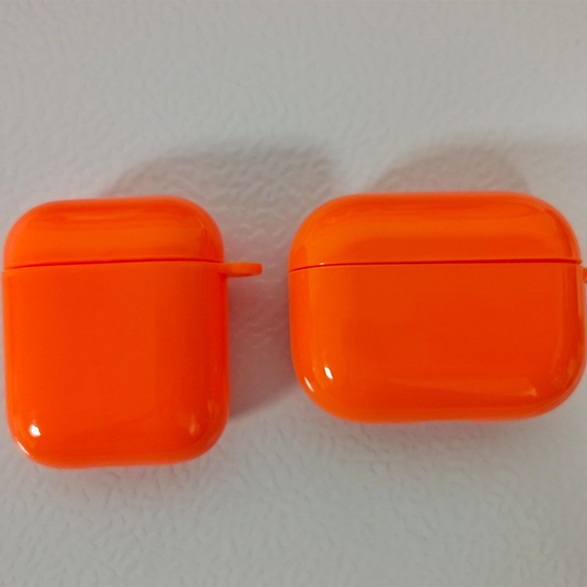 Tpu Solid Color Simple Style Wireless Bluetooth Earbuds Case Earphone Cases Phone Accessories display picture 13