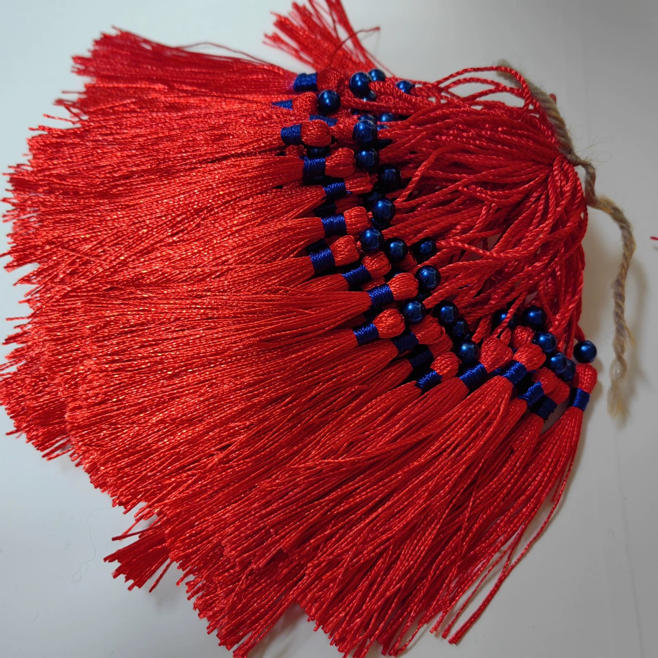 В наличии оптом: 8cm праздничных красных бахромчатых украшений, бахрома с бусинами в виде орхидеи, золотые бахромчатые украшения с бусинами, подвесные бахромчатые украшения 8