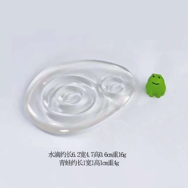 작은 물방울 개구리