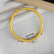 ���ͬ����S��ɫ�N�y���J���CŮС���r�и߼��оò���ɫ������l