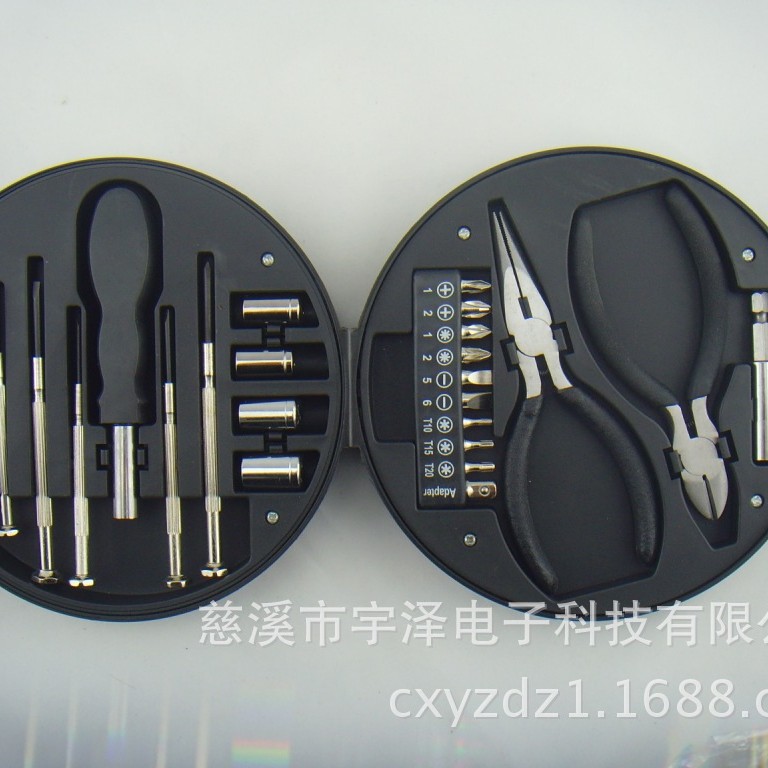 供应轮胎工具24pc，24件套，精美礼品工具，轮胎外形组合套装工具