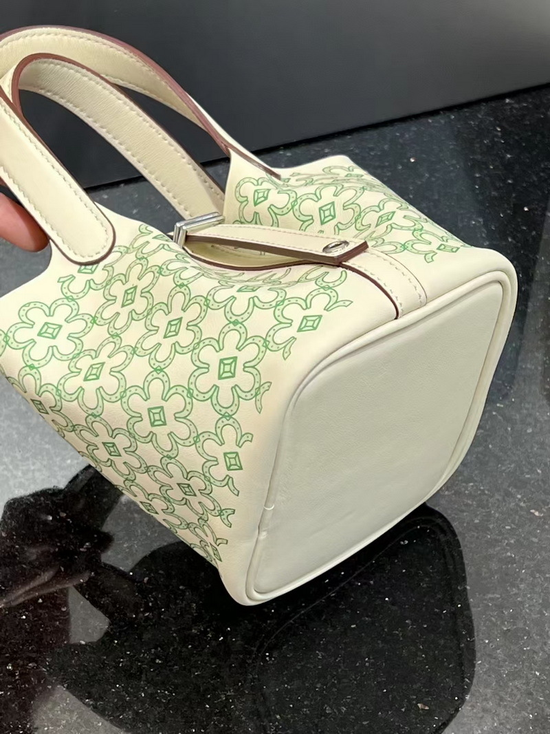 2024 Neue echte Lederkopfschicht Rindsleder Mini-Gemüsekorb Siebdruck Blumeneimer Kordelzug Offene Damentasche_voghion.com