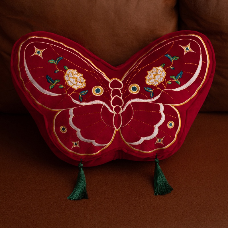 Caricatura adorable estilo nacional de bordilla mariposa almohada almohada sofá almohada de peluche muñeca de cabecera almohada