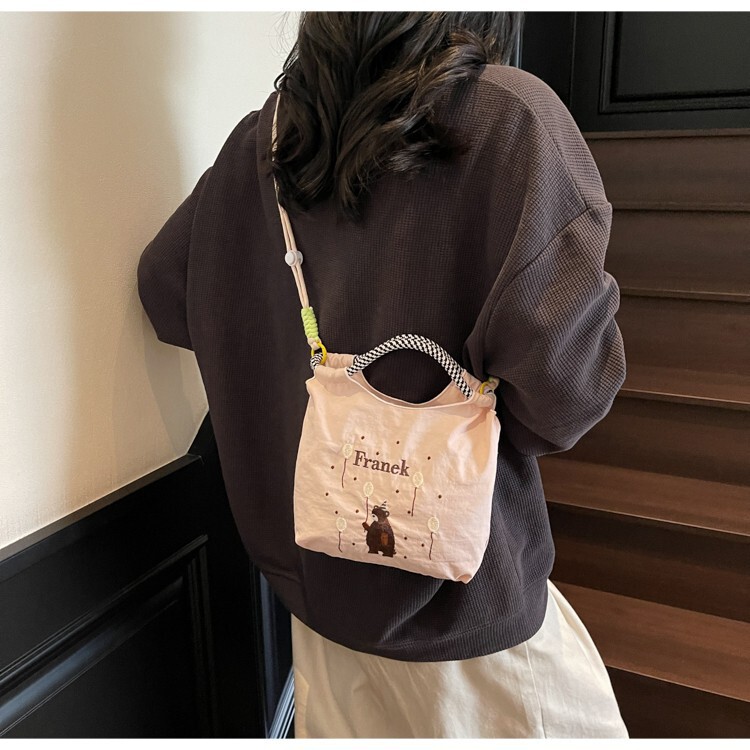Japanese-Style Ball Chain Embroidery Phone Bag Waterproof Nylon Class Commute Shoulder Crossbody Bag for Women