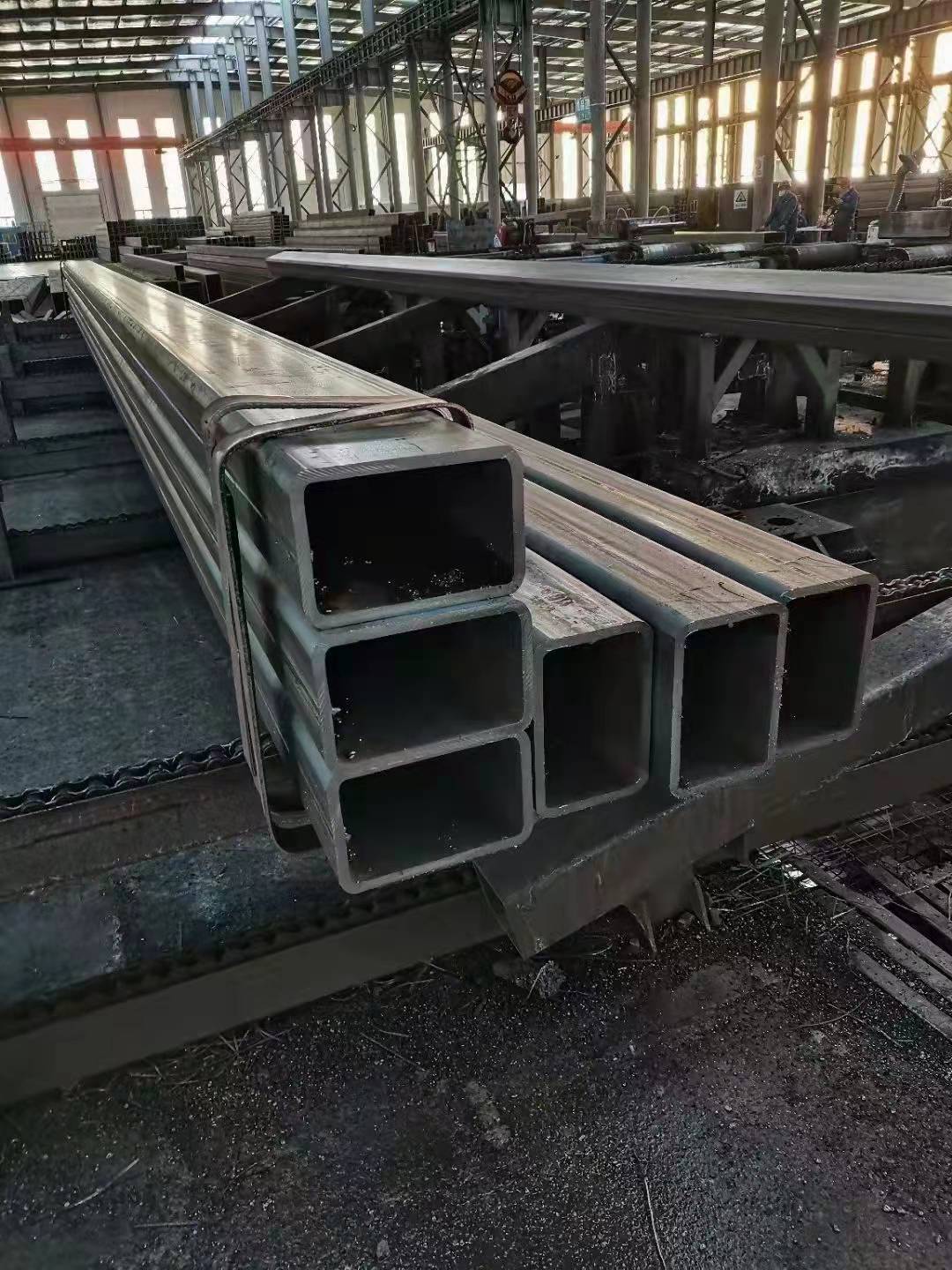 青岛方管100*100，200*200*150*150 方管批发