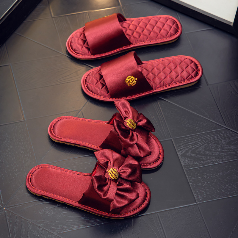 Wedding slippers a pair of red festive couple wedding room women's wedding dowry wedding supplies collection wedding shoes
