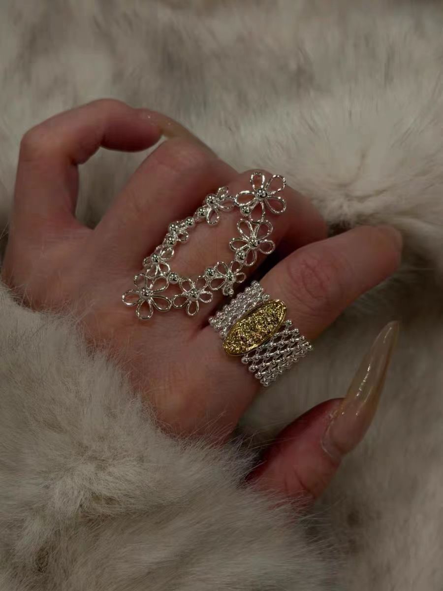 Exaggerated Twisted Floral Ring, Palace-style Lace Silver Ring_voghion.com