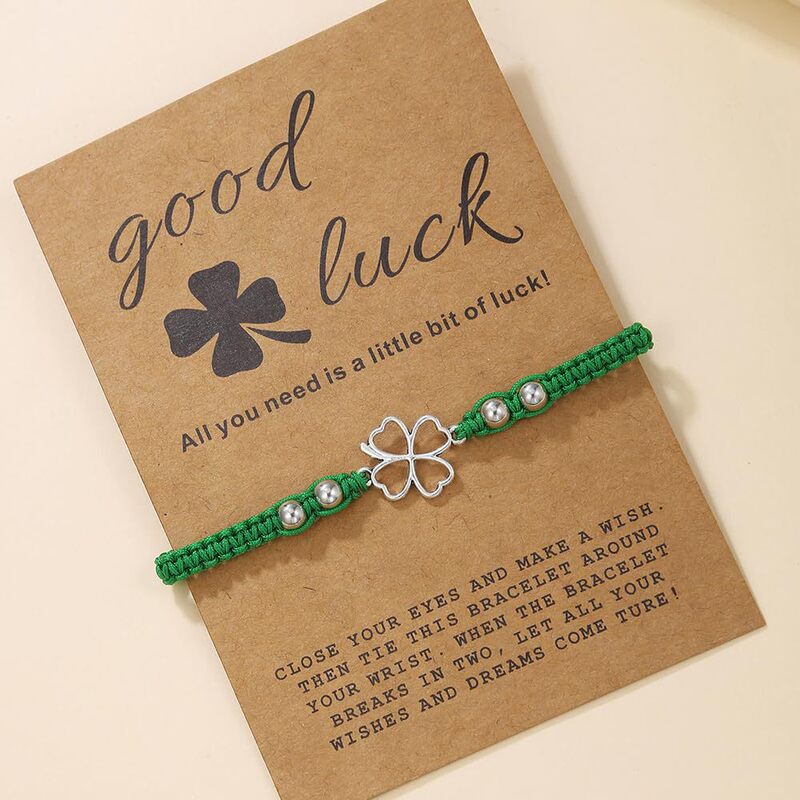 Cross-border Hot Sale St. Patrick's Day Bracelet Cute Green Natural Stone Clover Pendant Bracelet Cross-border Hot Sale St. Patrick's Day Bracelet Cute Green Natural Stone Clover Pendant Bracelet
