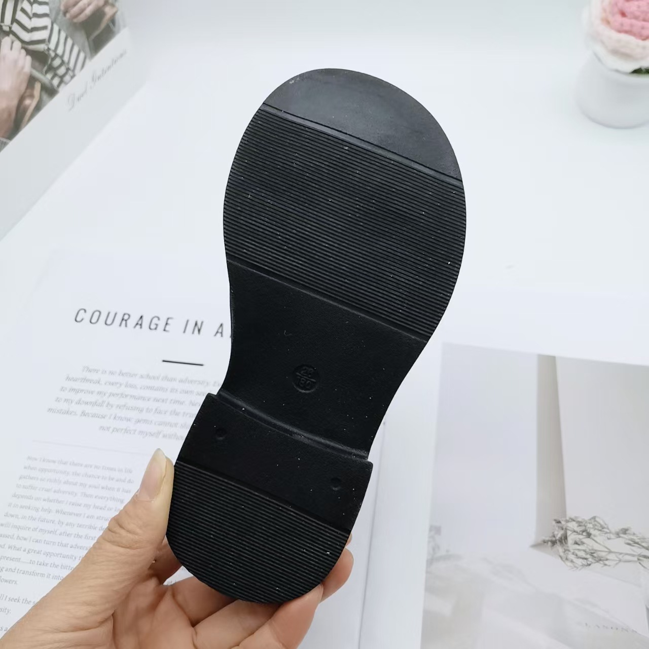 26-30 Tamaño de sandalias para niñas, zapatos de verano para niños, nuevos zapatos de verano para niñas, zapatos de cuero retro