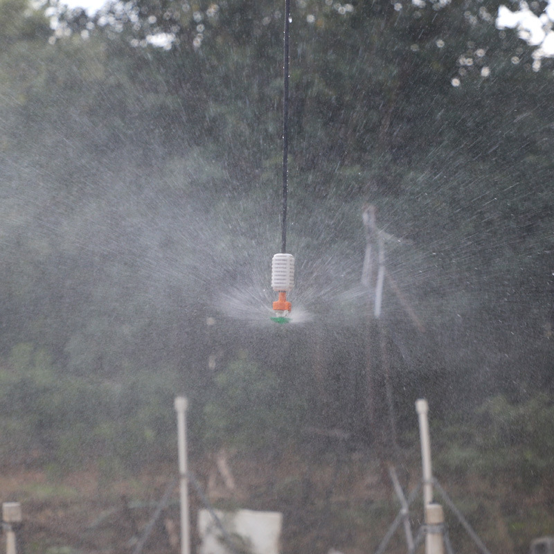 Jardín de lluvia forest 360 ° rociador giratorio jardín boca abajo enchufado para reducir el polvo y enfriar el precio unitario sin impuestos