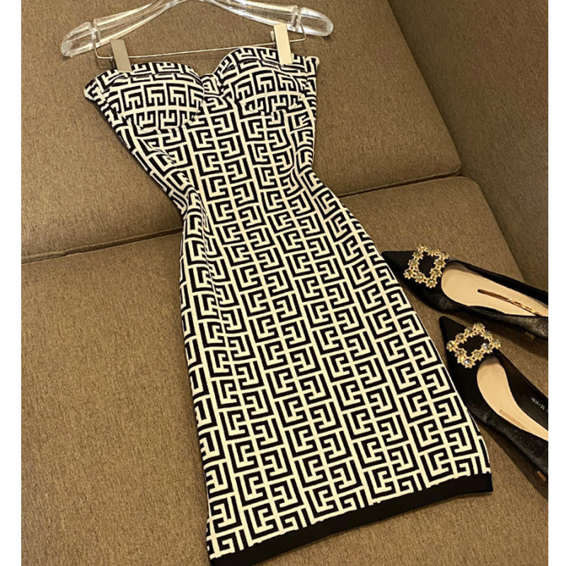 Sexy elastic knitted labyrinth