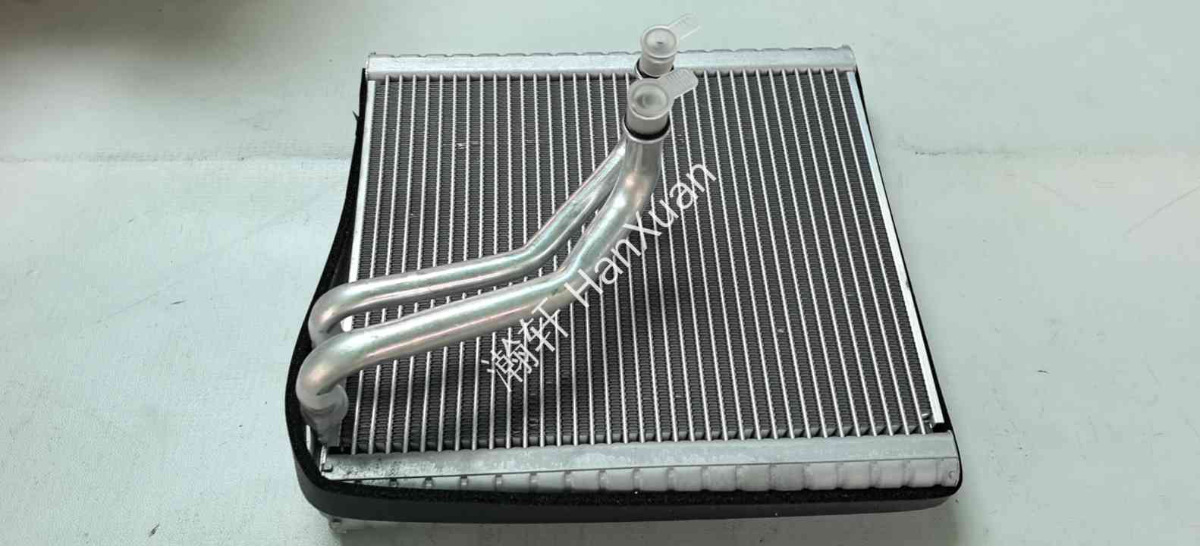 5QD820103J-HX Volkswagen evaporator 5Q1820102/5Q1816100