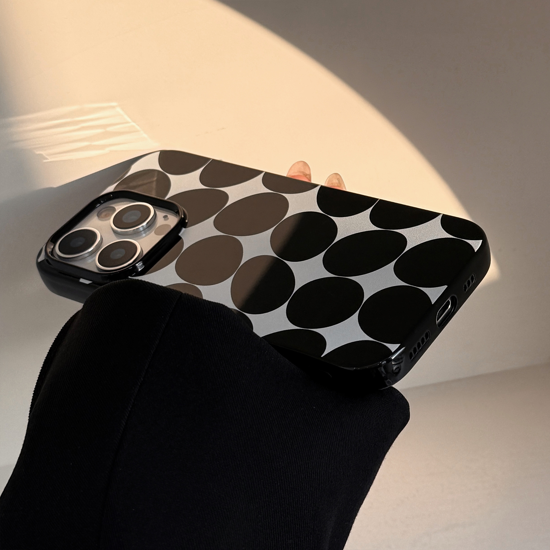 Funda de diseño de alta gama para teléfono móvil Apple 16 17promax, adecuada para iPhone 13, personalizada, circular, brillante, para iPhone 11 y 12