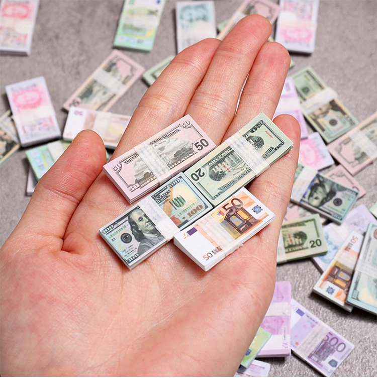 Conjunto de notas em miniatura brinquedo para festas_voghion.com