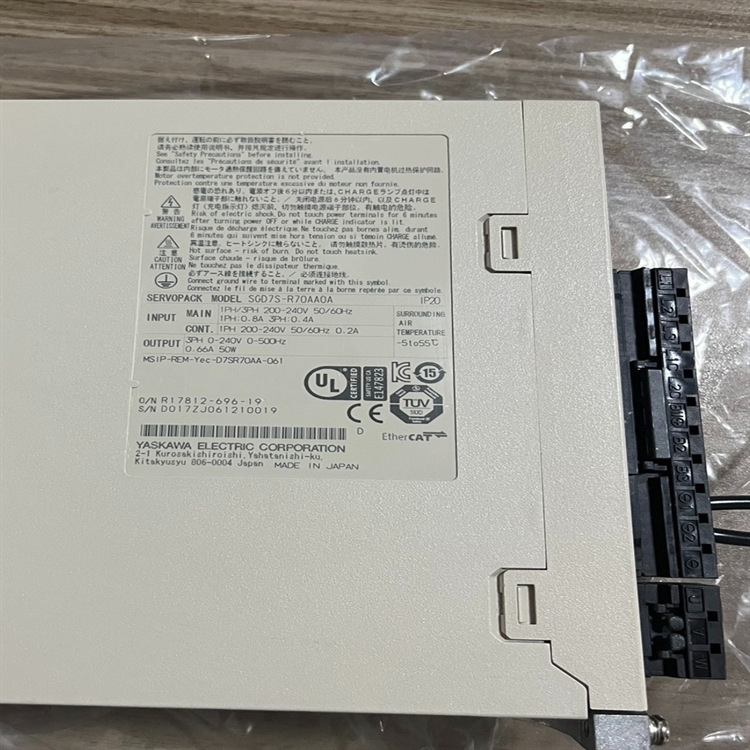 SGDV-370D01A驱动SGD7S-550A00B202 SGMGV-13ADC61 SGMGV-13ADC6C