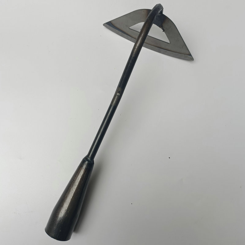 Hollow-handled hoe, vintage manganese steel tool for weeding, land clearing, and grass removal—ideal for vegetable gardening, soil loosening, and durable enough for both indoor and outdoor dual-use applications.