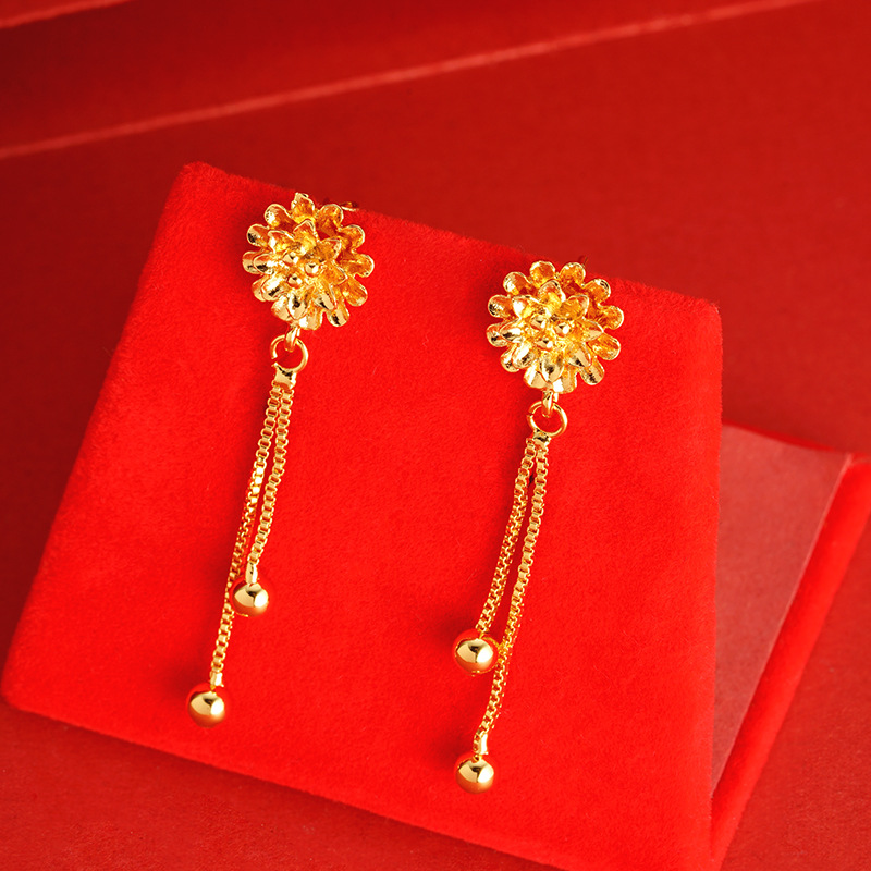 Nuevas líneas de oreja de oro arena flores florecientes pendientes de lujo de las mujeres de alto grado temperamento joyería imitación de oro fábrica al por mayor