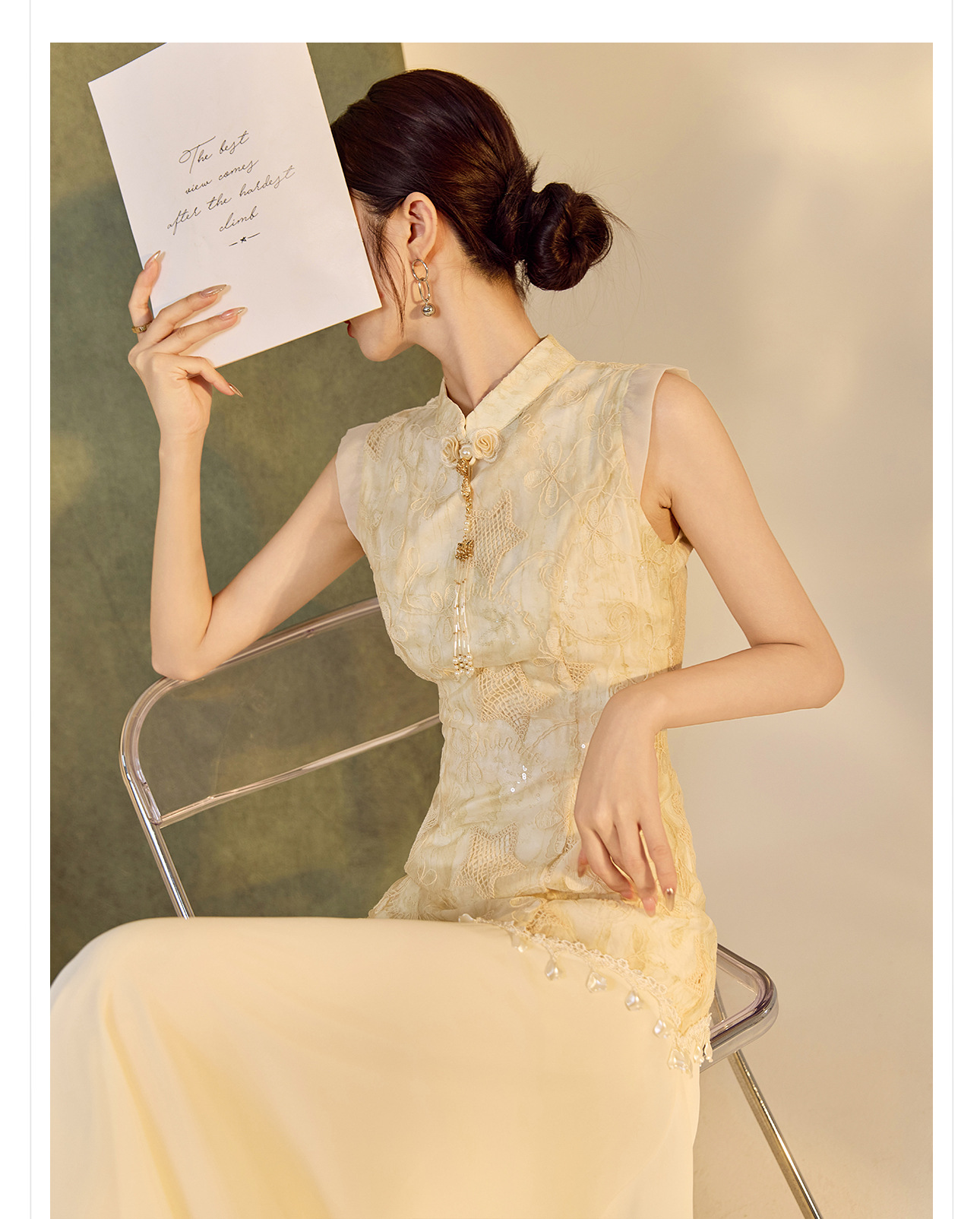 Váy sườn xám thêu hoa đào kiểu Trung Quốc mùa hè, thiết kế xẻ tà ôm sát gợi cảm — Ánh trăng xanh lam, Màu trắng be chi tiết 37