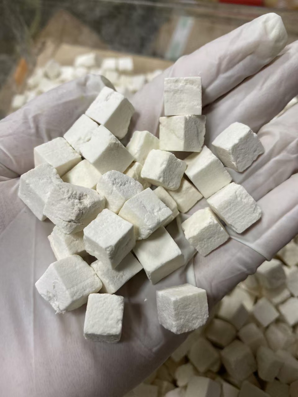 Dried Poria Cubes Fu Ling 茯苓 Diced White Poria Root for Herbal Soups and Decoctions key features