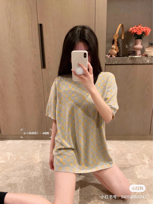 Nanyou's New High Version L Family Letter Jacquard Knitted Jacquard Round Neck Short-Sleeved Atmospheric Knitwear Nanyou's New High Version L Family Letter Jacquard Knitted Jacquard Round Neck Short-Sleeved Atmospheric Knitwear