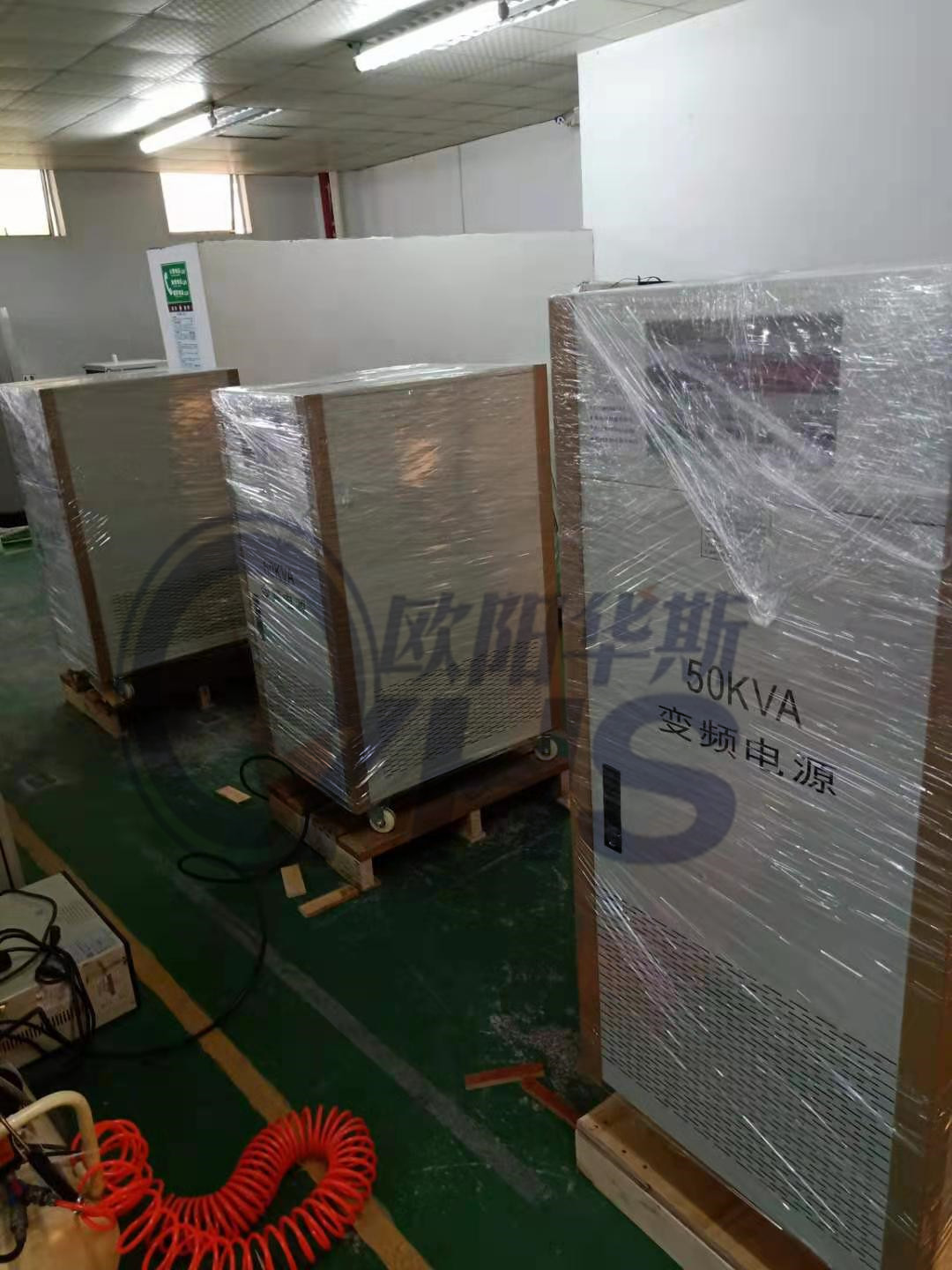 ����60KVA��Ƶ��Դ��������̨������ɽ�����豸���ң�