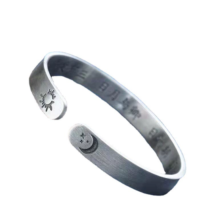 Silver design retro bracelet for beloved solar-powered for men and women, Birthday gift