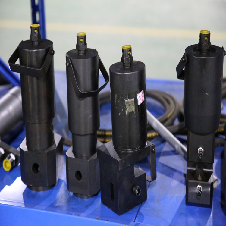 张拉机具切断头