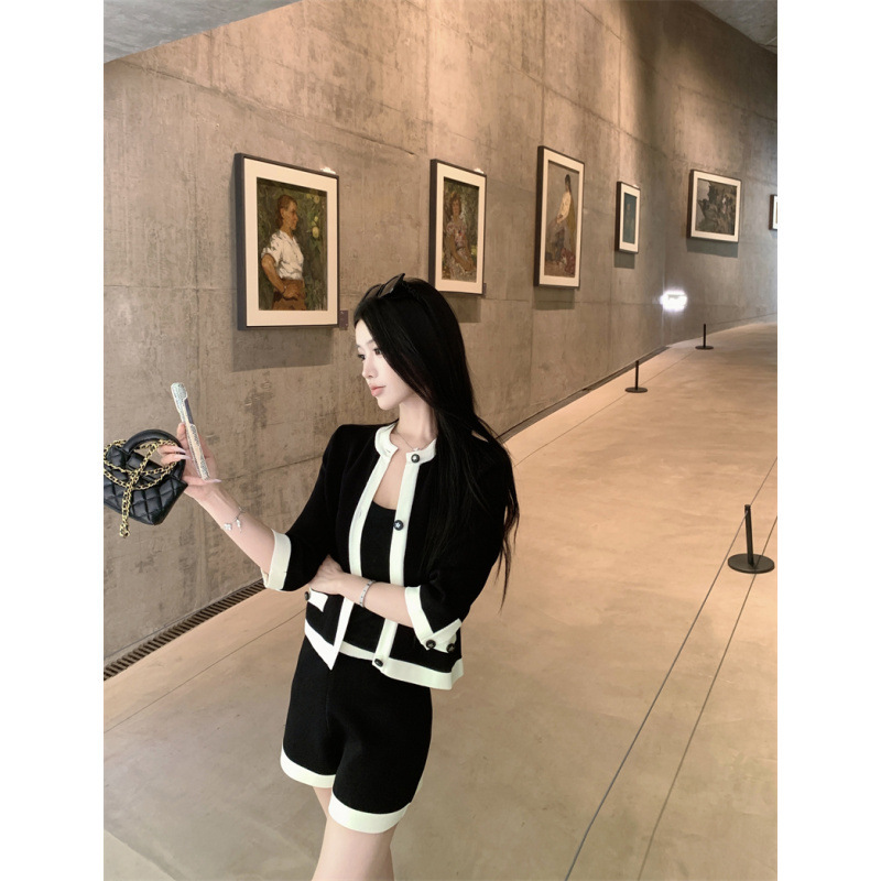 昕可达「Di*r小千金」厚实套装星星扣七分袖针织开衫+短裤女|undefined