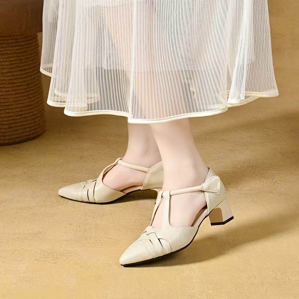 Sandal nữ da thật mũi nhọn gót vuông ổn định, đế mềm thoáng khí — màu be
