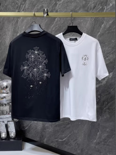Camiseta de Algodón con Estampado de Cruces, Corte Holgado | Tejido Transpirable