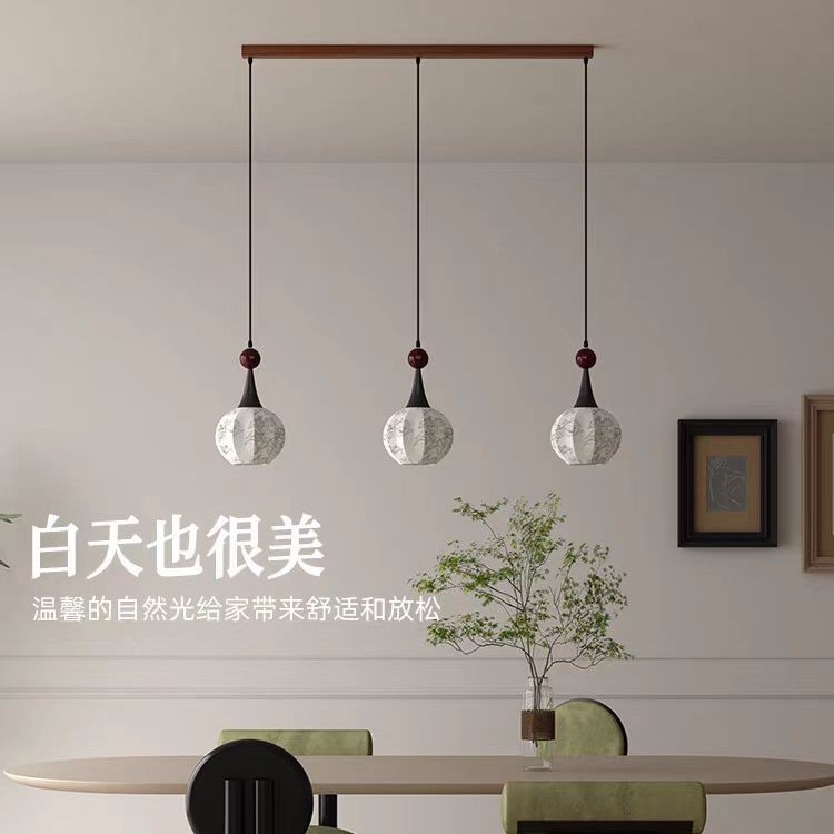 Foto Bienvenido a la lámpara de comedor de estilo retro floral francés, lámpara principal de la mesa del comedor del hogar de estilo antiguo, candelabro de arte de la barra de la isla