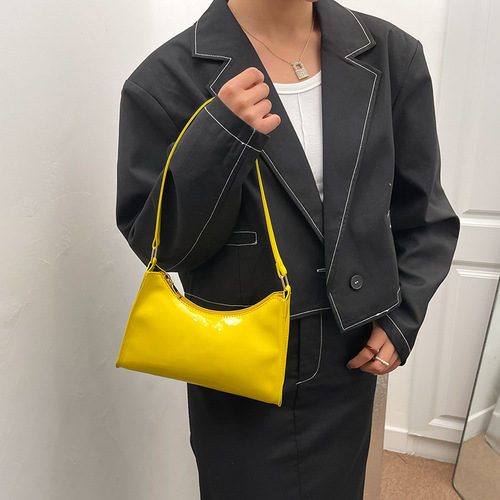 Armpit women's bag baguette bag 2024 new style French simple texture foreign style commuting fashion hand-held shoulder bag