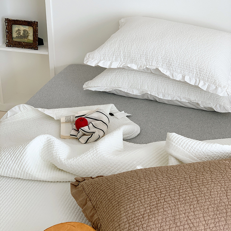 South Korea Ins Princess Style Quilted Cotton Bed Cover White Lotus Lace Thickened Soft Bed Sheet Three-Piece Set