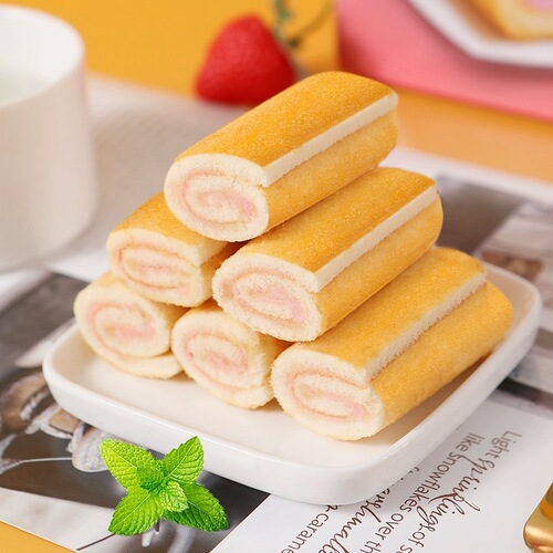 Vietnamese imported Tipo mini cake roll strawberry milk filling roll breakfast bread snack gift