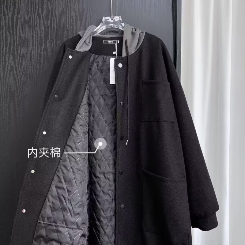 Men's mid-length over-the-knee wool coat with a faux two-piece design, featuring a British style, a cool and edgy look, and a thick hooded design.