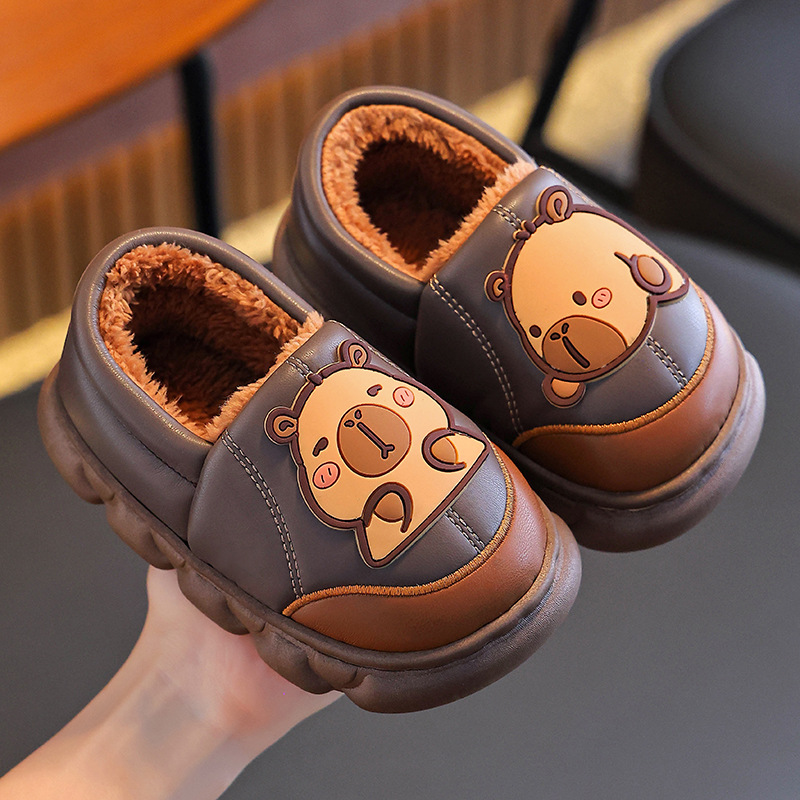 Capibara invierno zapatillas de algodón para niños, piel PU impermeable, cálida y terciaria, bolsas de tacones de algodón para niños, niños