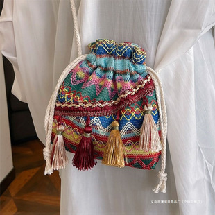 Douyin Internet Celebrity Handmade Ethnic Bag 2024 New Ins Shoulder Crossbody Bag Fashionable Tassel Bucket Bag