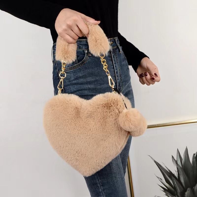 Imitation Rabbit Plush Portable Love Bag Single Shoulder Large Capacity Women's Plush Crossbody Bag Cute Fashionable Portable Heart-Shaped Bag Imitation Rabbit Plush Portable Love Bag Single Shoulder Large Capacity Women's Plush Crossbody Bag Cute Fashionable Portable Heart-Shaped Bag
